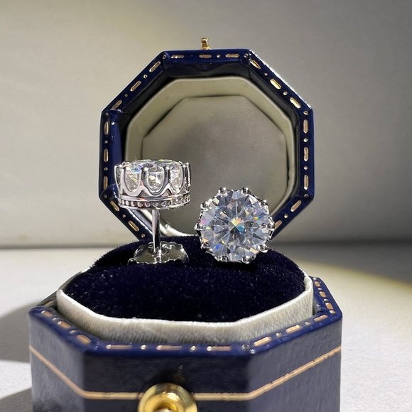 Certified 2ct. t.w. Moissanite Diamond Crown Stud Earrings NEW - Picture 5 of 13